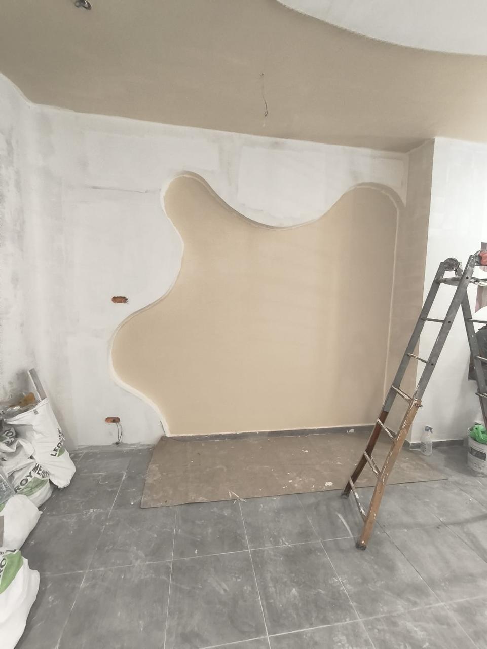 Reforma Integral de Local Comercial para Salón de Belleza con Instalación de Mobiliario en Pamplona - Imagen 15