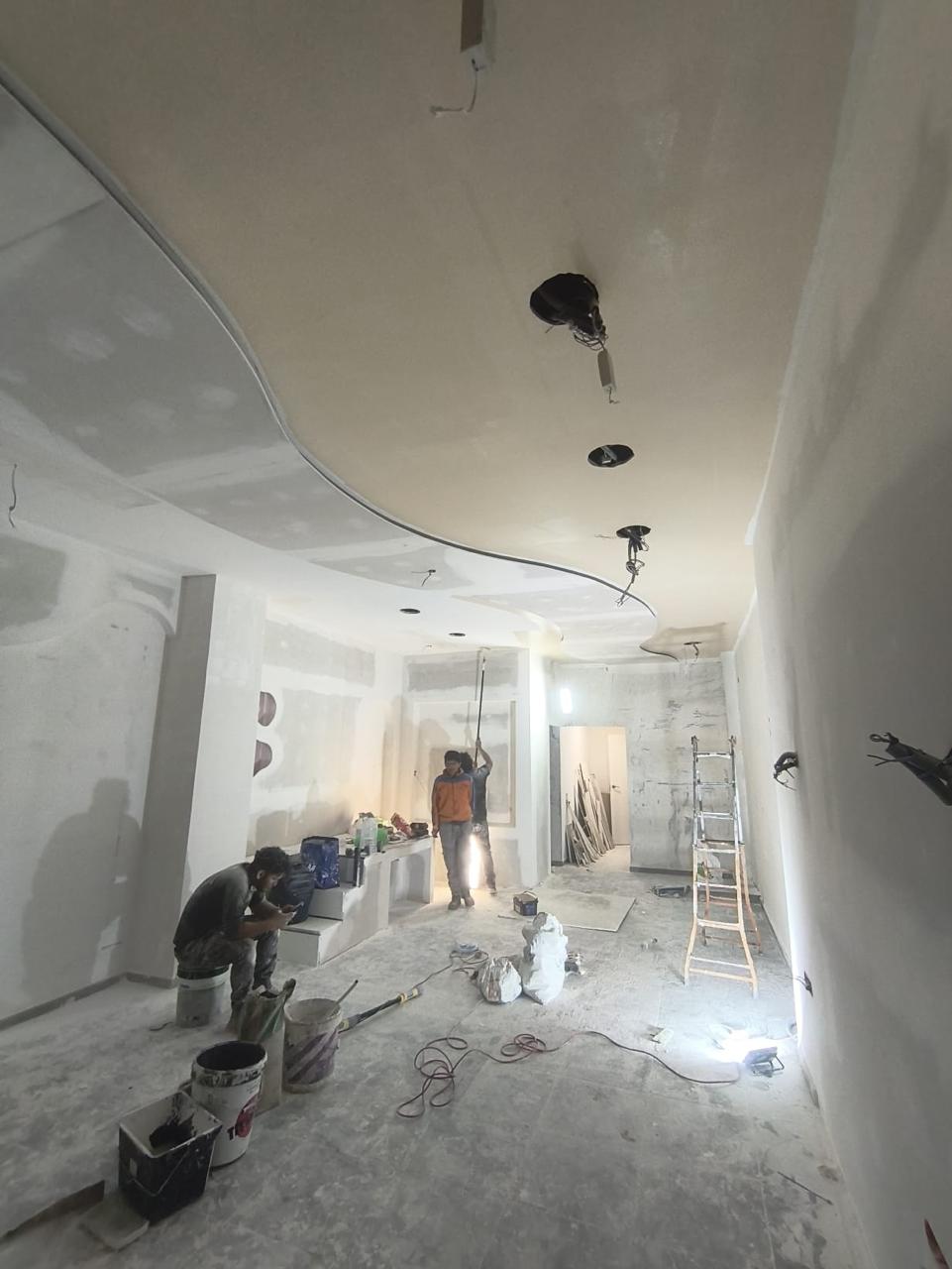Reforma Integral de Local Comercial para Salón de Belleza con Instalación de Mobiliario en Pamplona - Imagen 14