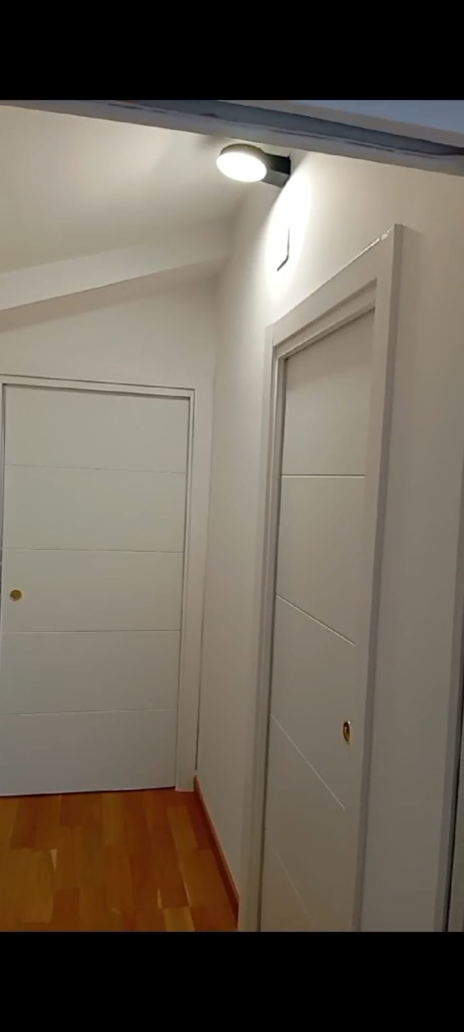 Ejecución de Baño en Tercera Planta de Vivienda Unifamiliar en Zuasti con Sistema de Pladur y Equipamiento Completo - Imagen 10