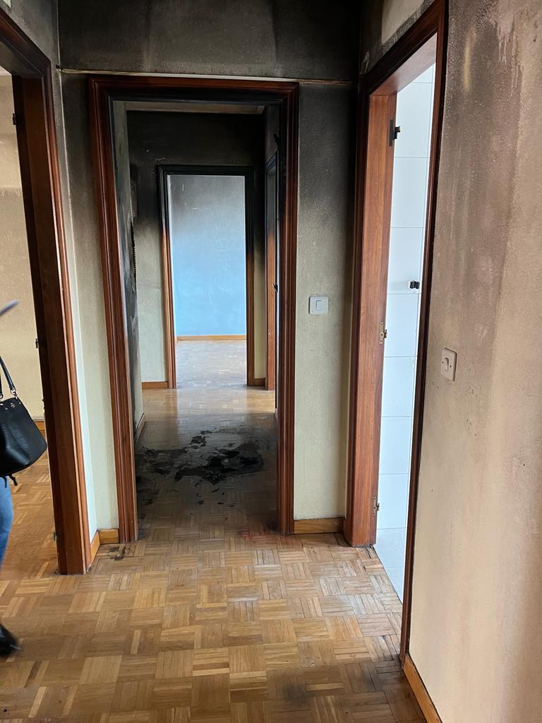 Rehabilitación Integral de Vivienda Afectada por Incendio - Imagen 1