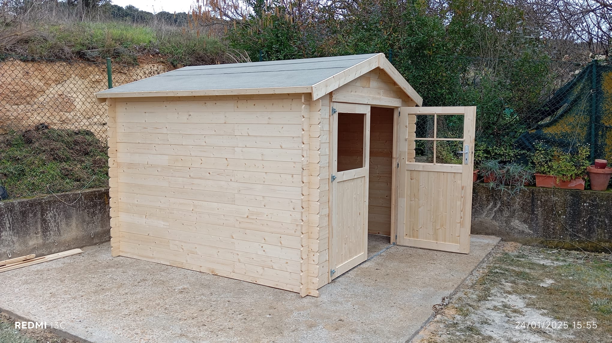 Instalación de Caseta de Madera