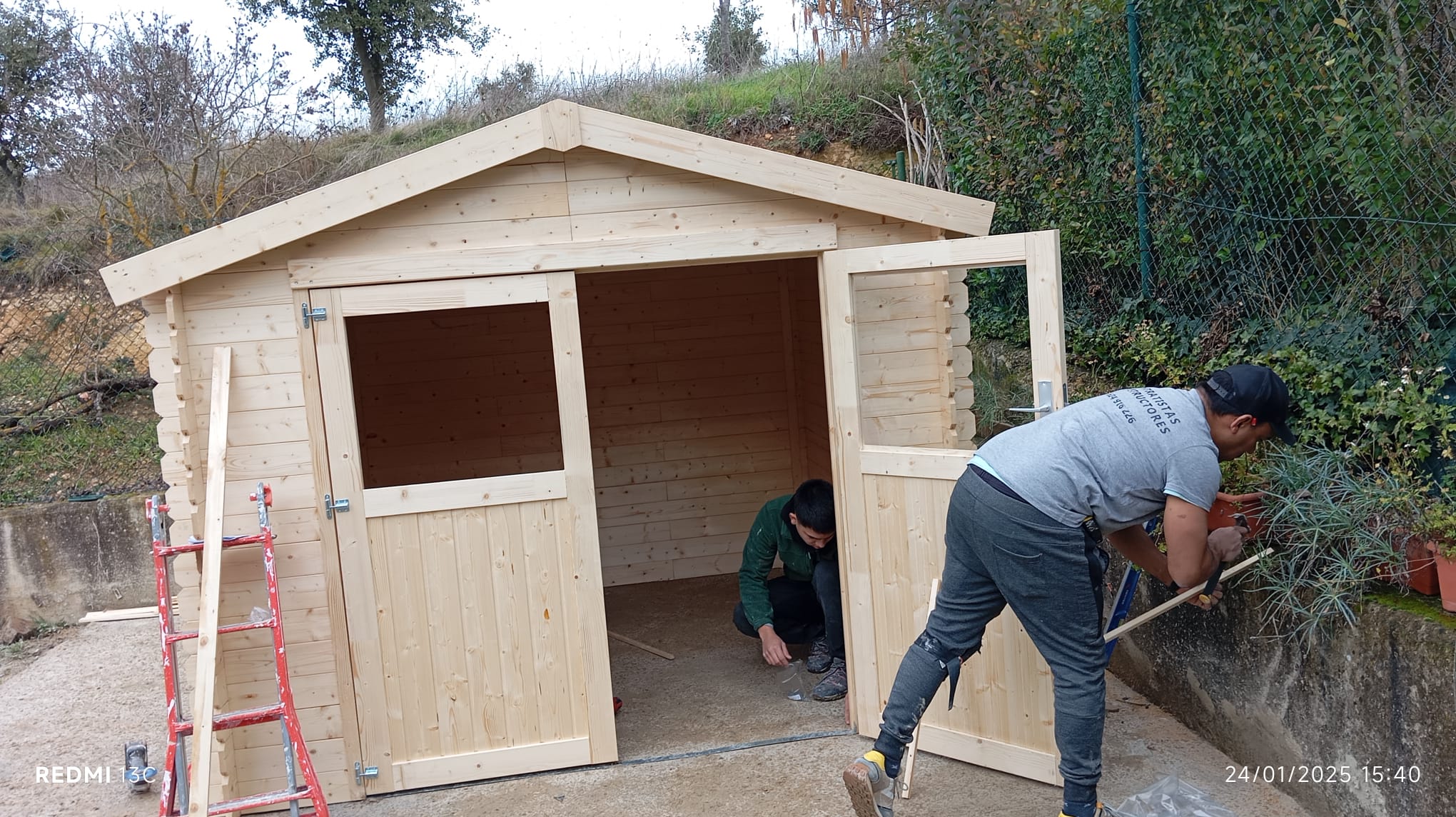 Instalación de Caseta de Madera - Imagen 5