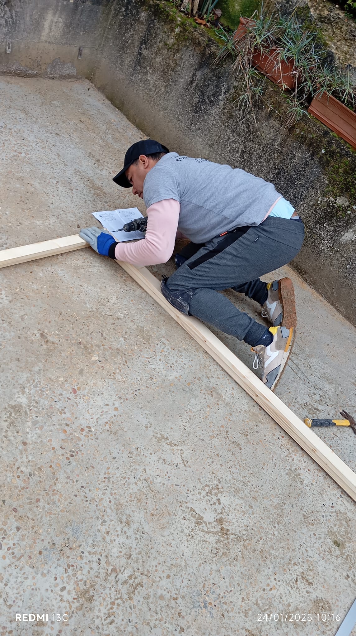 Instalación de Caseta de Madera - Imagen 2