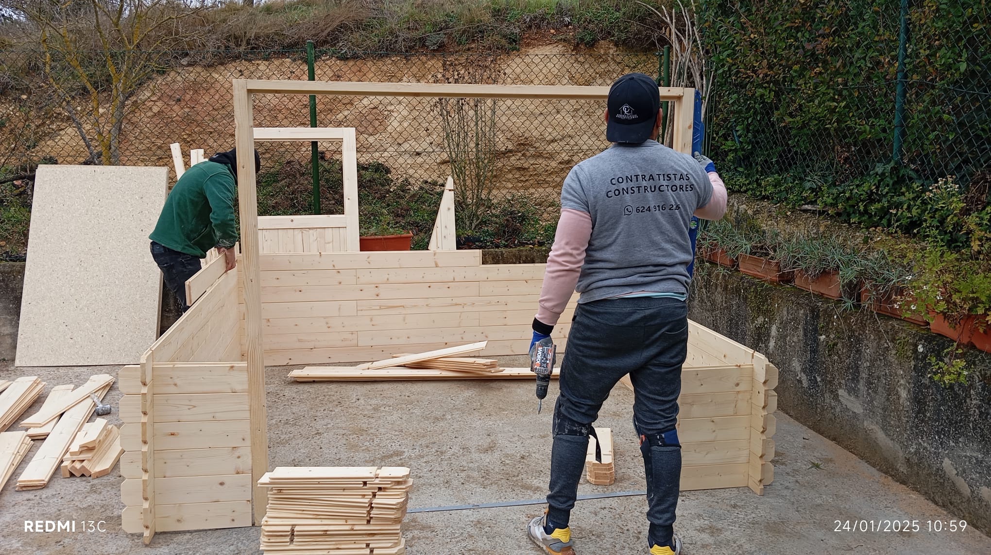 Instalación de Caseta de Madera - Imagen 4
