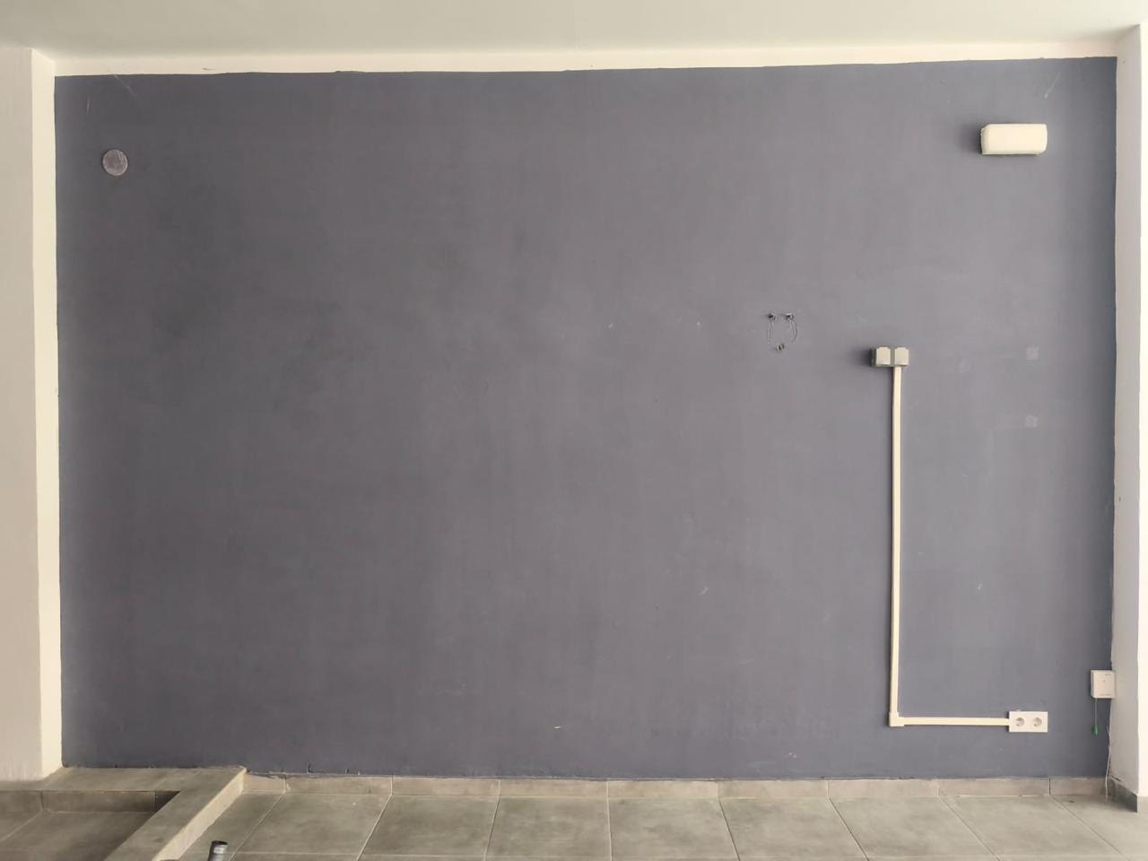 Reforma Integral de Local Comercial para Salón de Belleza con Instalación de Mobiliario en Pamplona - Imagen 3
